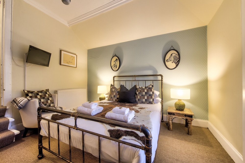 Standard Double Room, Ensuite (Small Double) photo 3