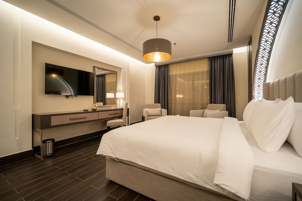 Standard Apartment, 2 Bedrooms, City View - Photo 1