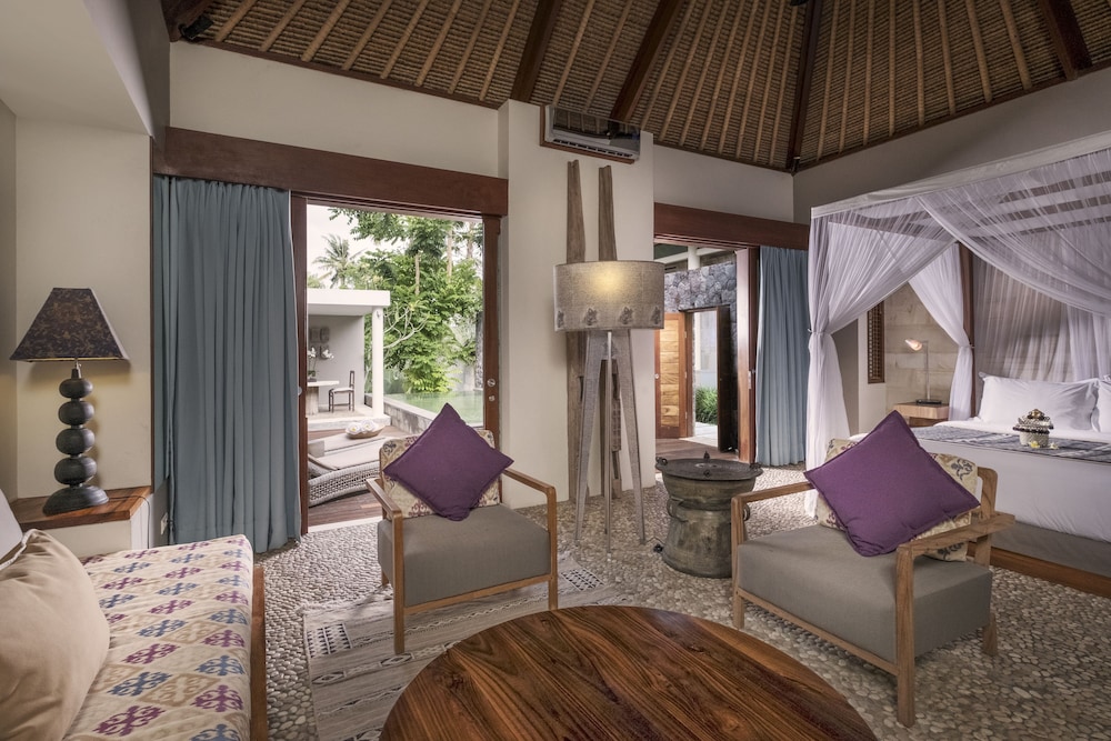 Bamboo Pool Villas thumbnail 5