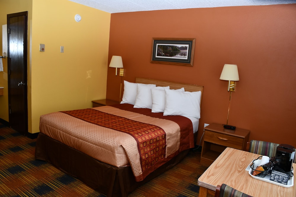 Standard Room, 1 Queen Bed, Non Smoking photo 3
