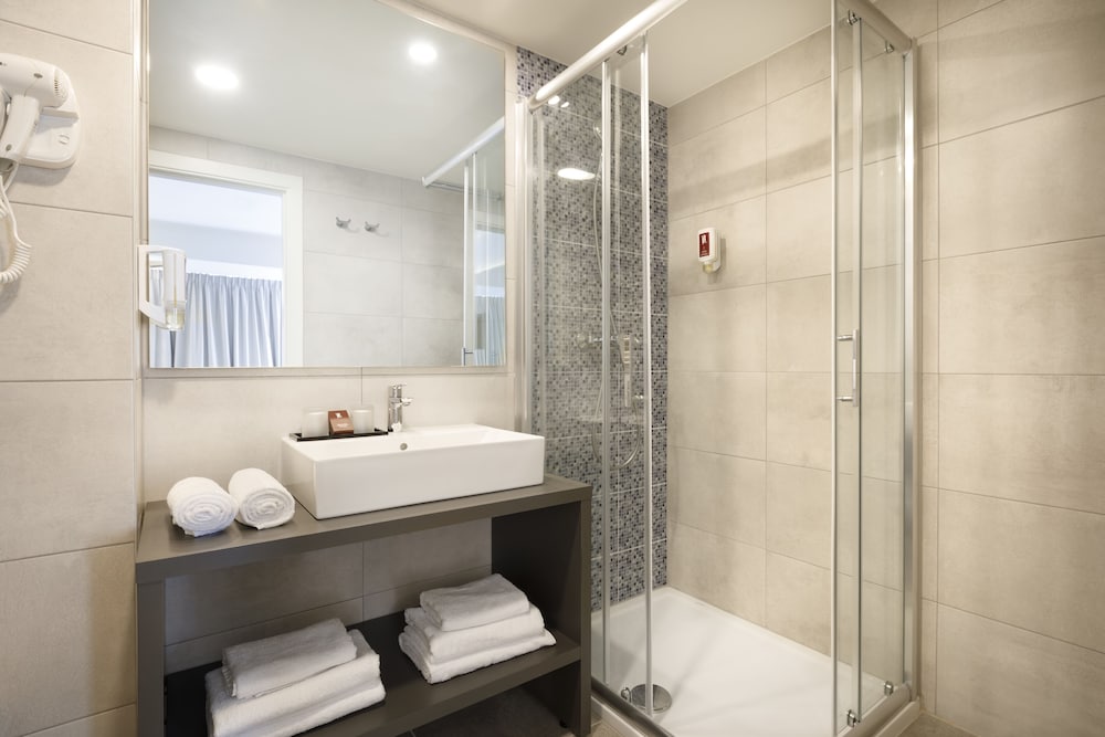 Classic Suite, Balcony, Sea View - Photo 4