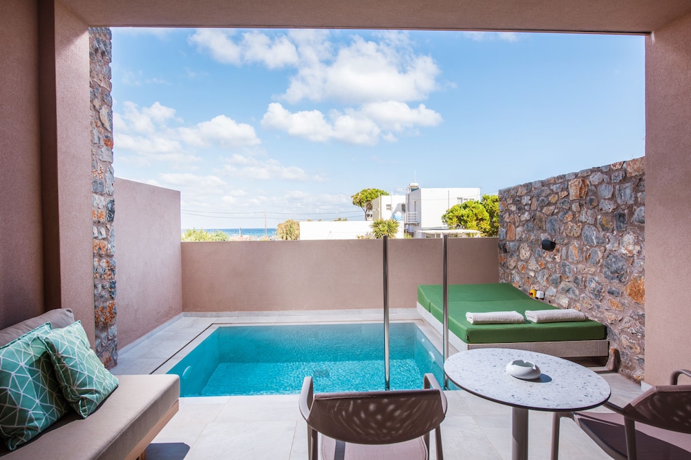 Junior Suite, Private Pool, Sea View - Photo 2