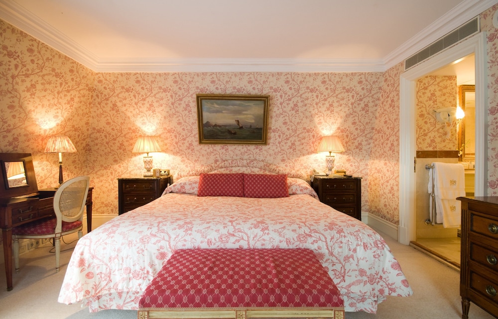Suite, 1 King Bed, City View (Penthouse) photo 3