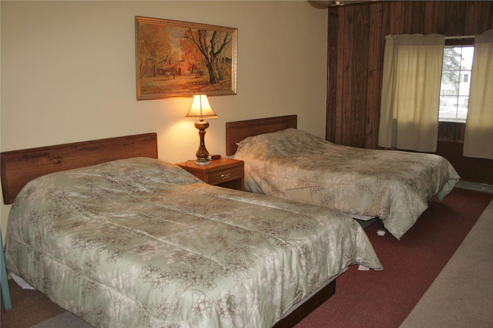 Standard Room, 2 Queen Beds photo 1