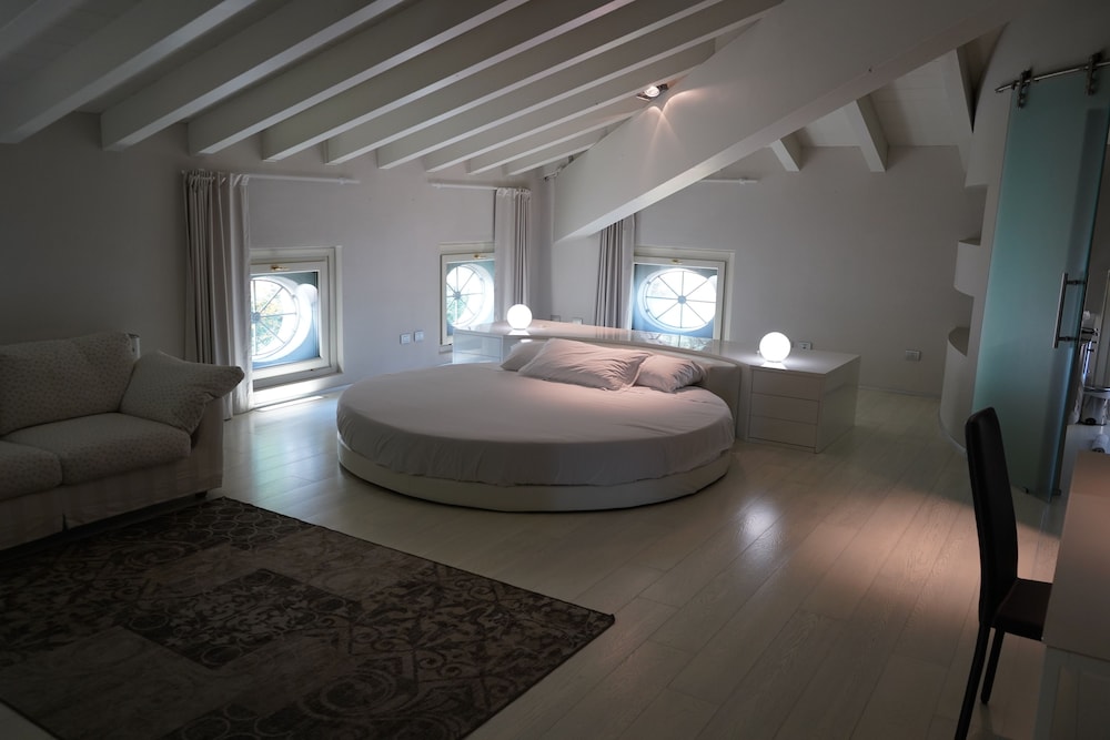 Luxury Double Room, 1 Double Bed photo 1