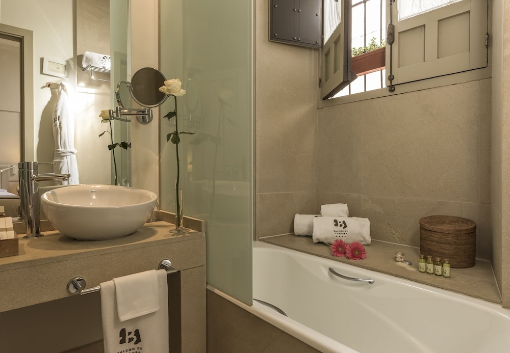 Superior Double Room - Photo 13
