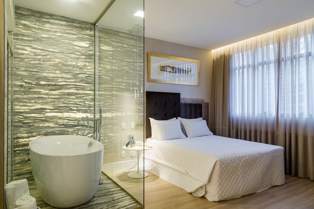 Luxury Studio Suite photo 1