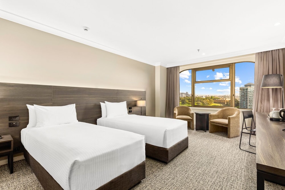 Deluxe Room, 2 Double Beds, City View