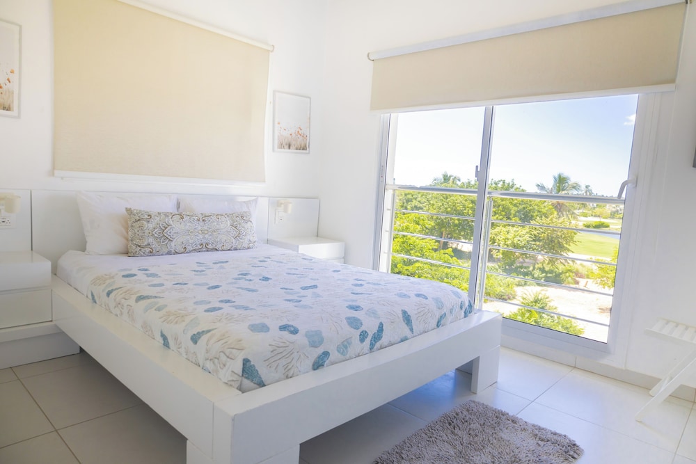 Apartment, 2 Bedrooms, Balcony photo 1