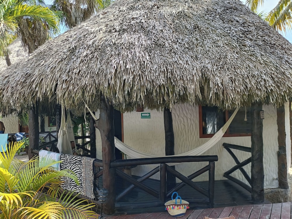 Bungalow, 2 Double Beds, Pool View - Photo 5