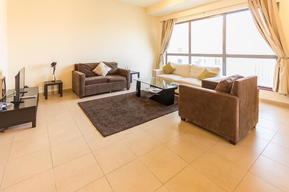 Apartment, 2 Bedrooms, Marina View, Beachside photo 1