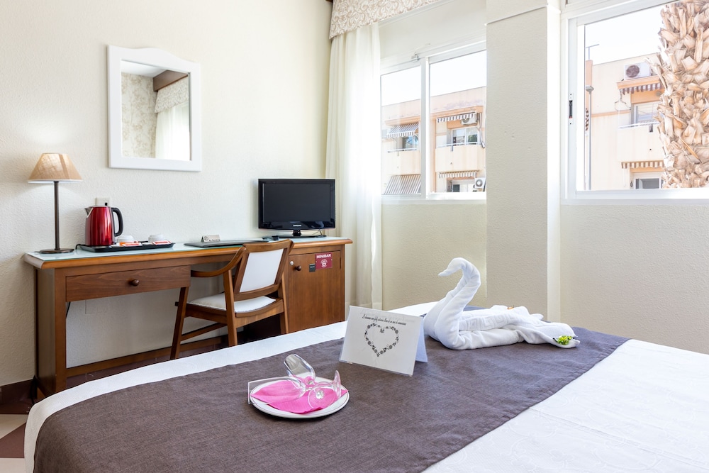 Triple Room (for 3 adults) - Photo 7