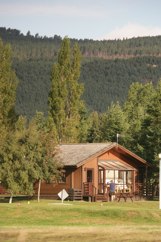 Classic Two Bedroom Chalet photo 2
