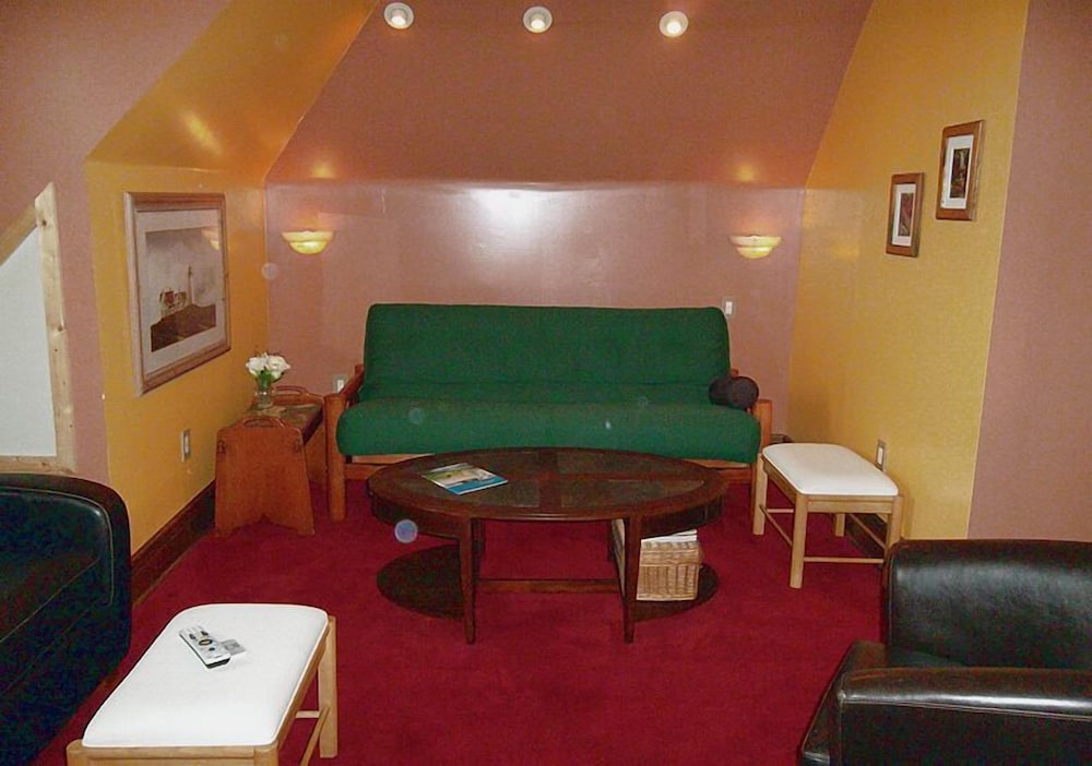 Laurel Mountain Suite photo 2