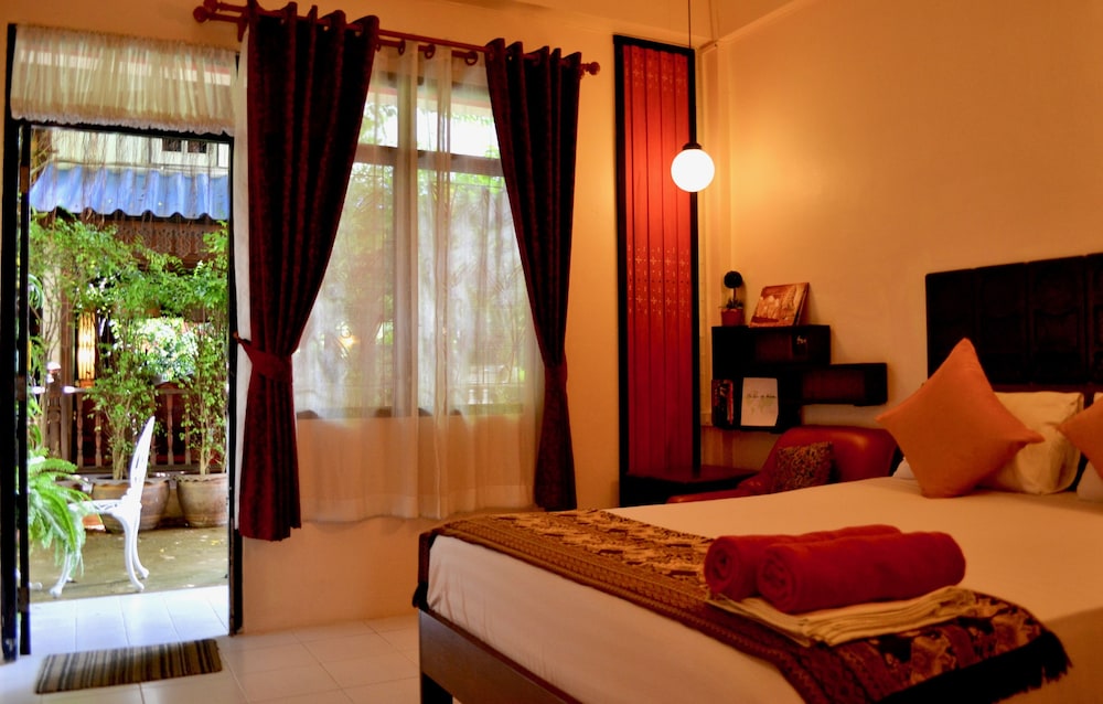 Standard Room (Double) photo 2