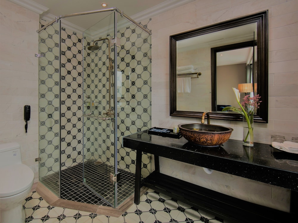 Deluxe Double Room, City View - Photo 14