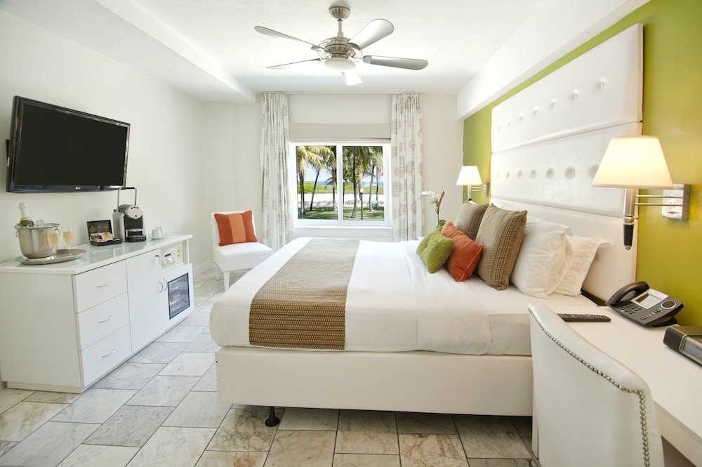 King Suite / Ocean Front
