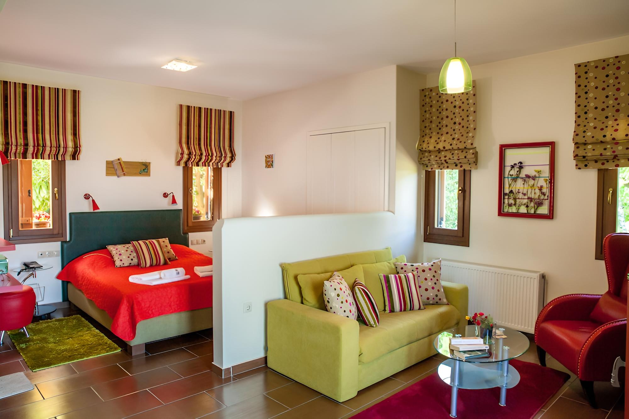 Standard Studio, 1 Queen Bed with Sofa bed, Sea View photo 2