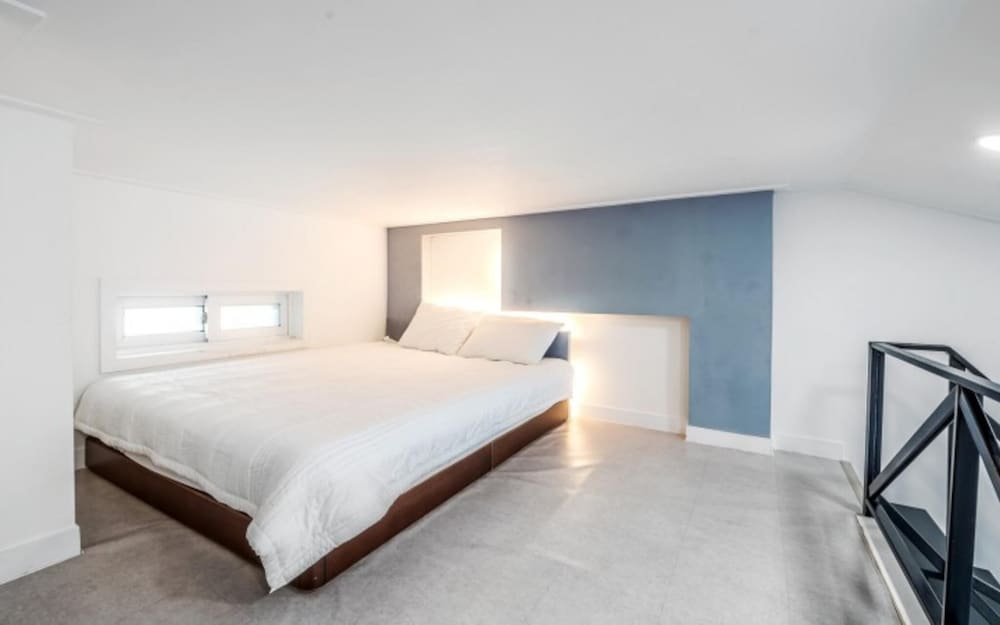 Room (202 Pool Villa (Ocean View Duplex))