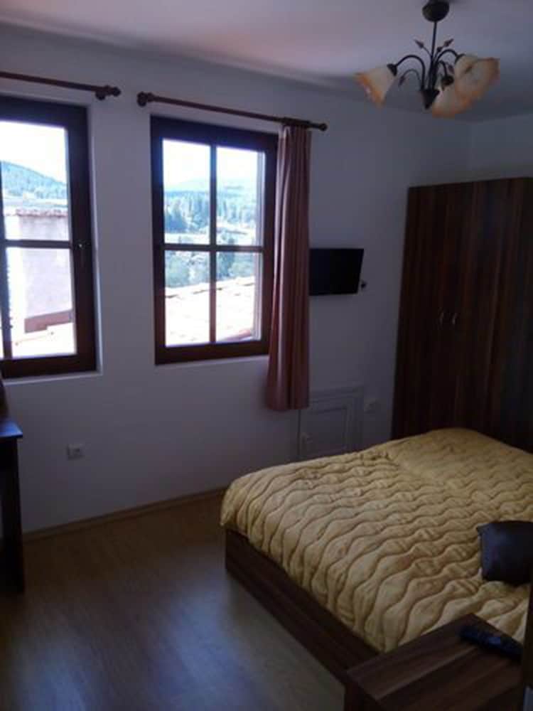 Economy Single Room, 1 Bedroom, Non Smoking photo 1