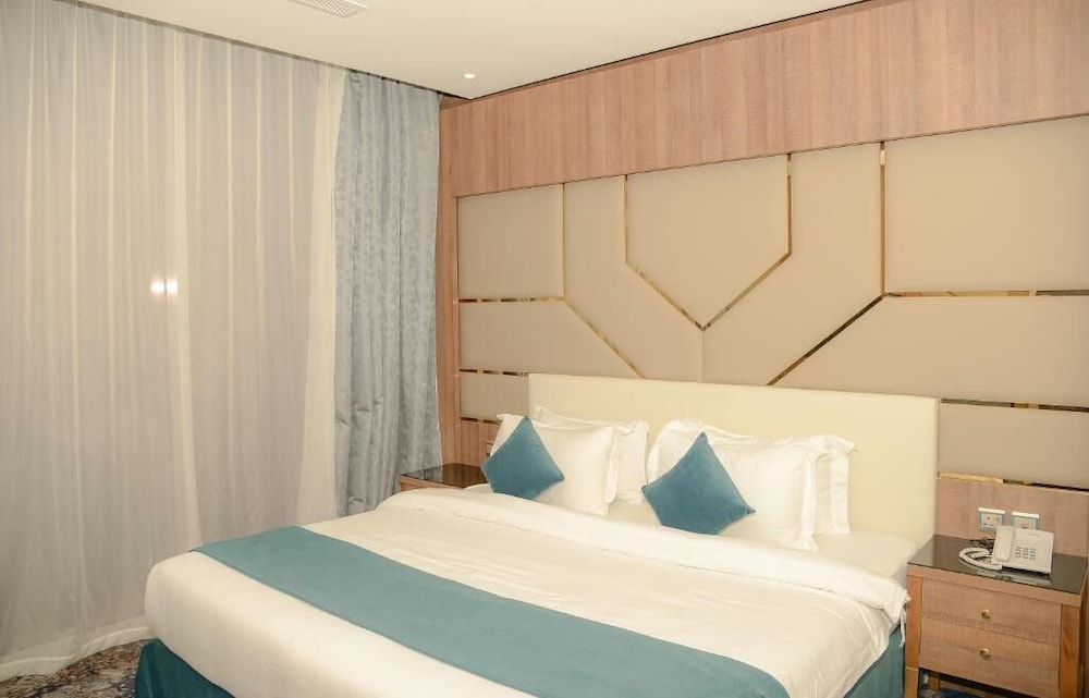 Standard Room - Photo 1