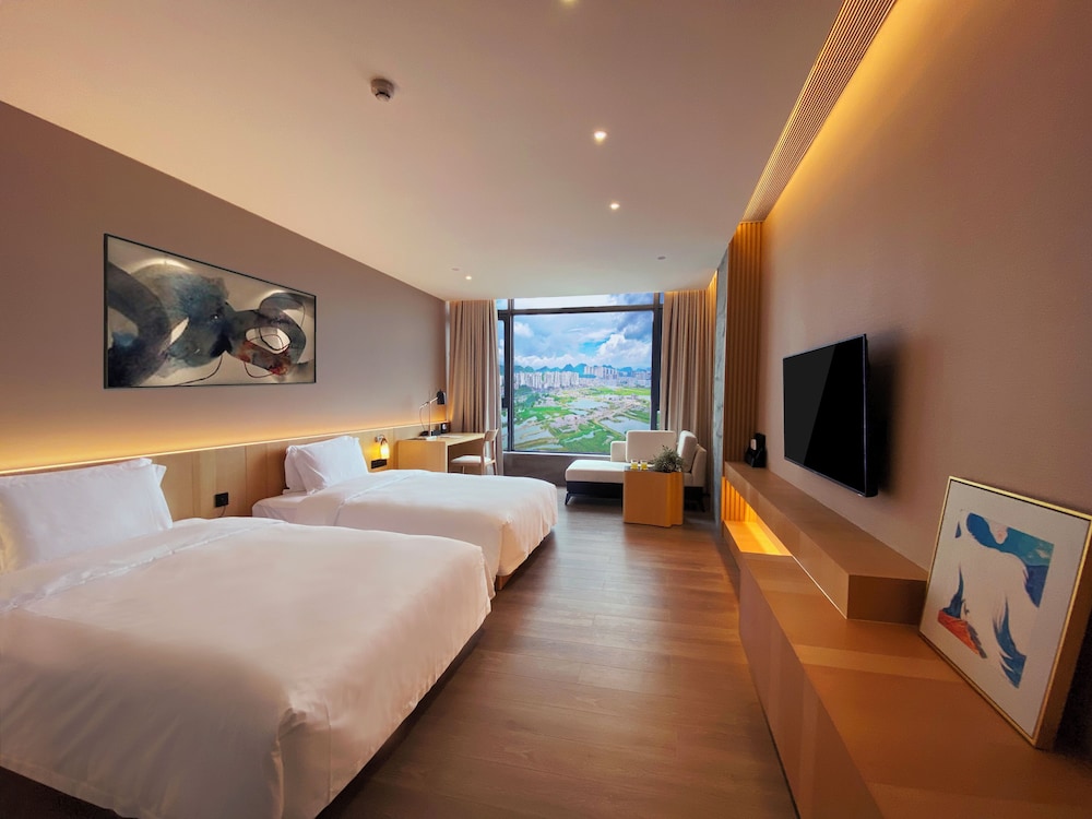 Superior Twin Room, Lake View