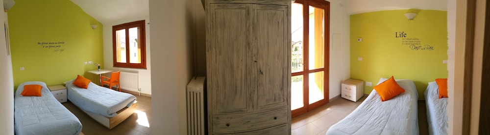 Family Quadruple Room, Non Smoking (Borromea) photo 1
