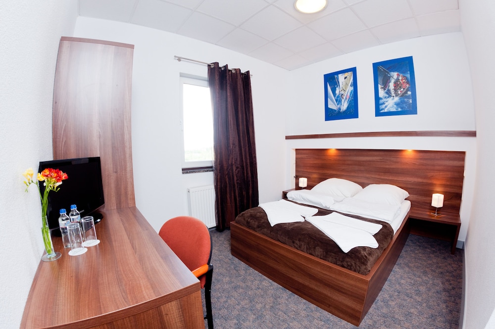 Deluxe Double Room (Oficerski)