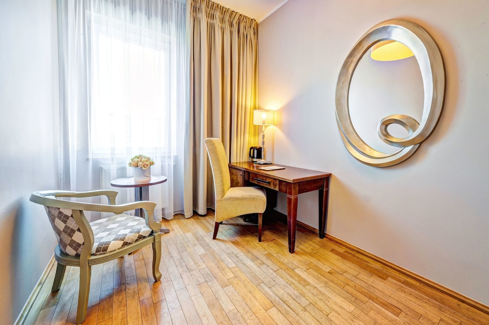 Superior Room, 1 Bedroom - Photo 2