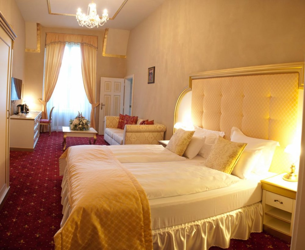 Deluxe Double Room - Photo 2
