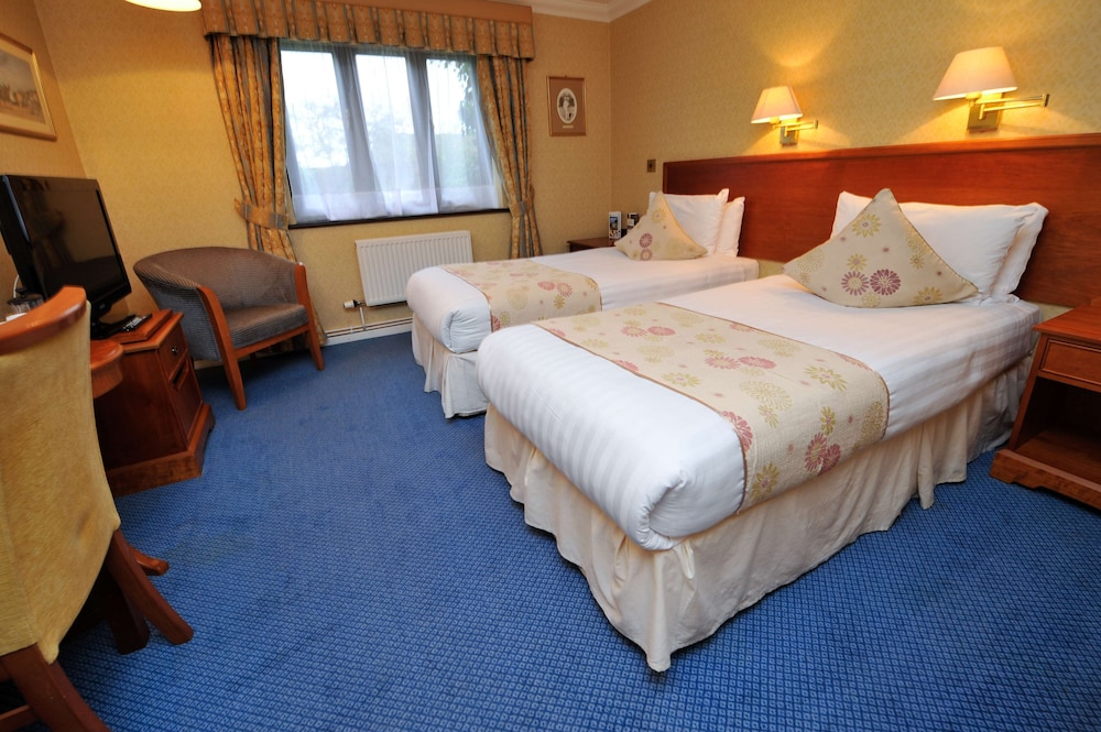 Standard Room, 2 Twin Beds, Non Smoking - Photo 4