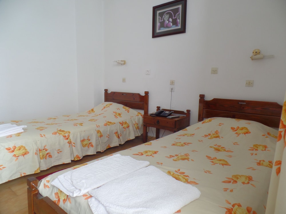Triple Room - Photo 2