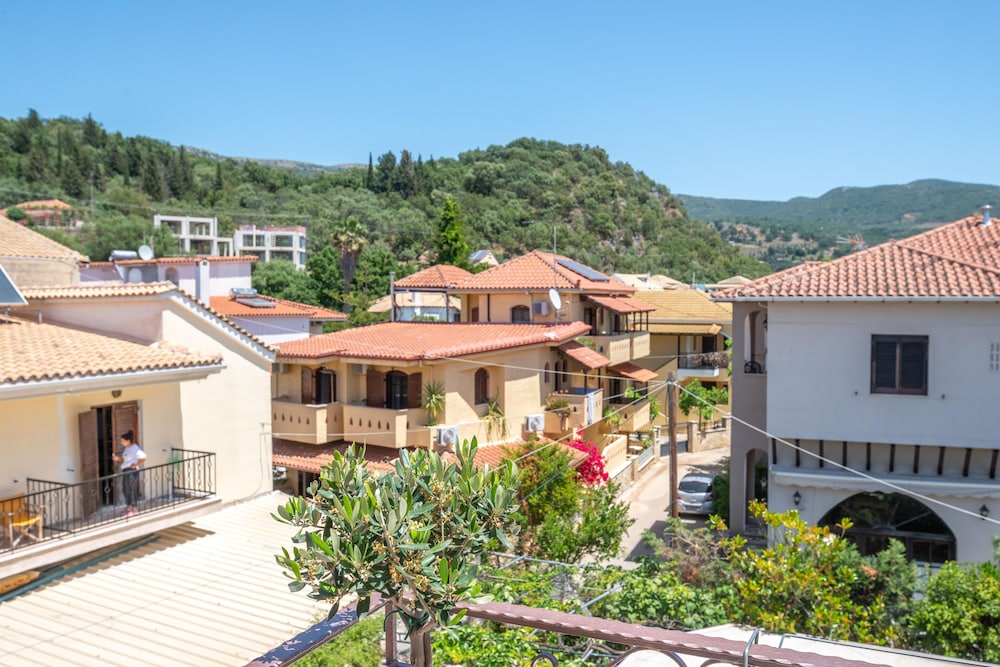 Double Room, Sea View, Balcony (5 ZEPHYRUS) photo 1