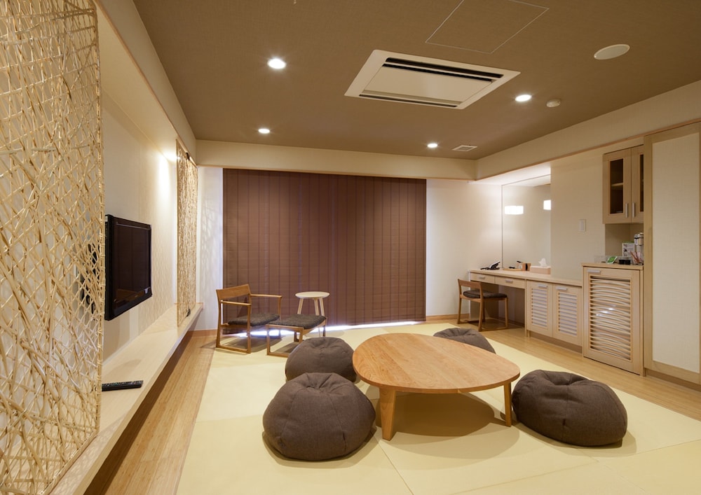 Japanese Western Style Quadruple Room, Non Smoking