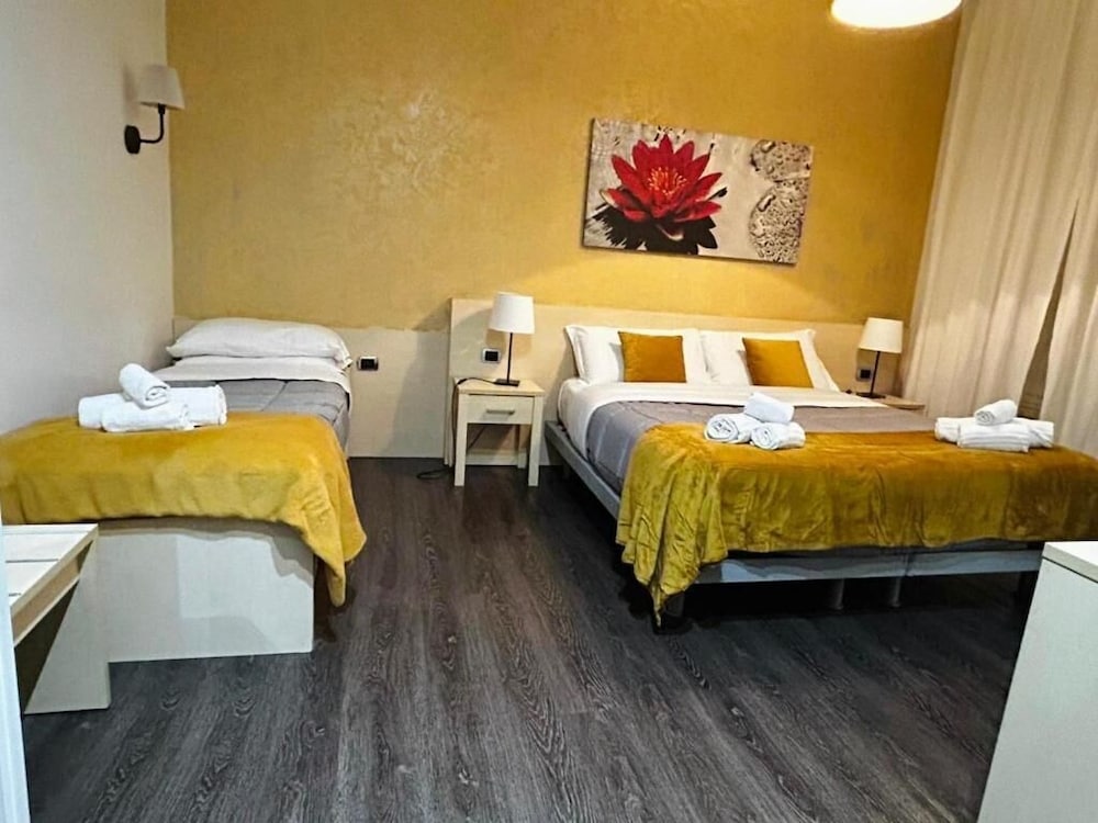 Comfort Triple Room