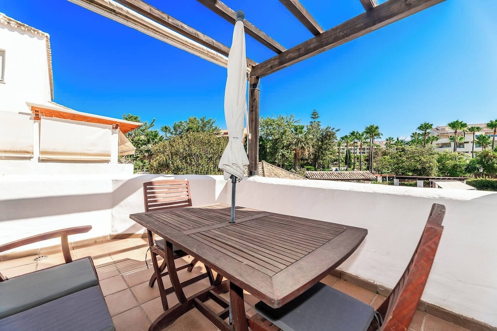 Familienstrandapartment mit Pool, Foto 7