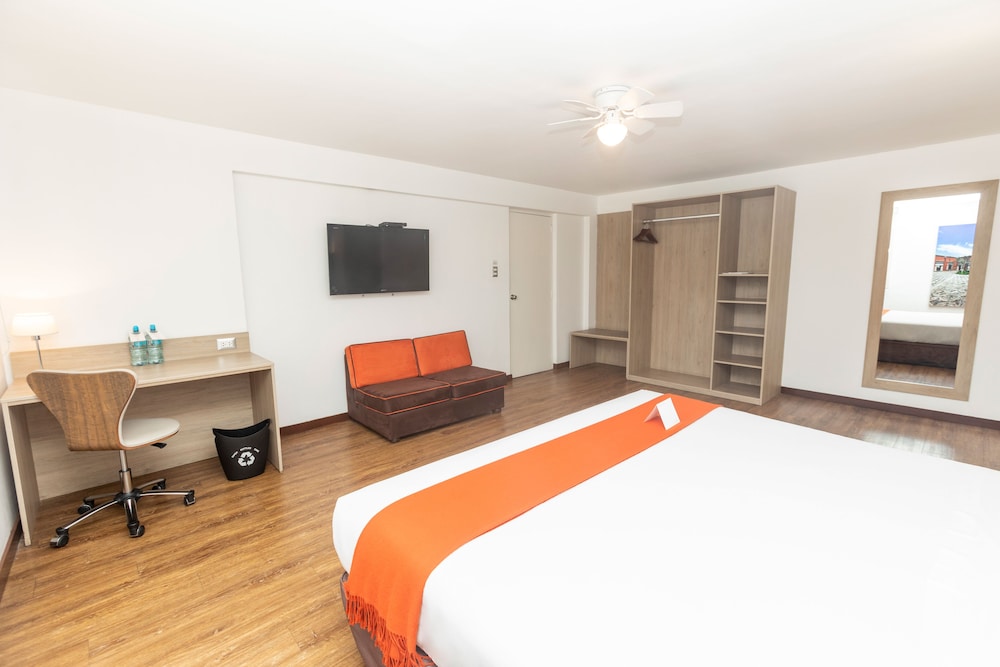 Superior Triple Room, 3 Twin Beds photo 3