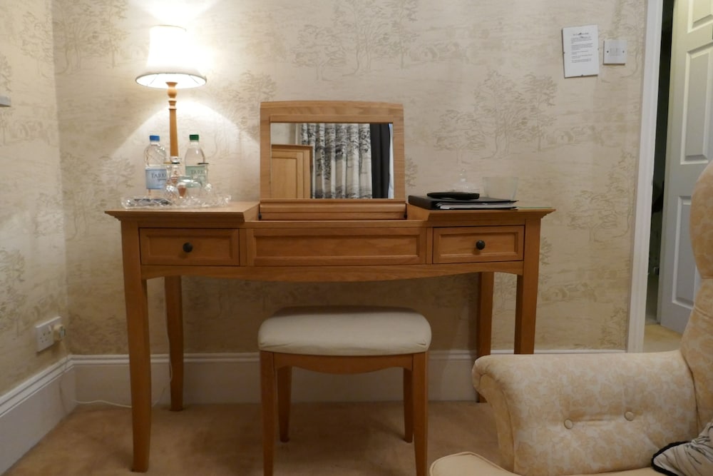 Luxury Double Room, Ensuite (Jasmine) photo 3