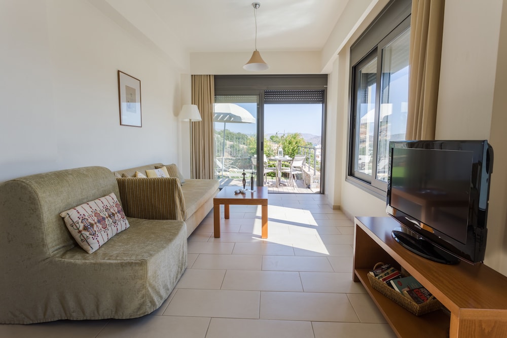 Deluxe Apartment, Private Pool (Dimitra) photo 2
