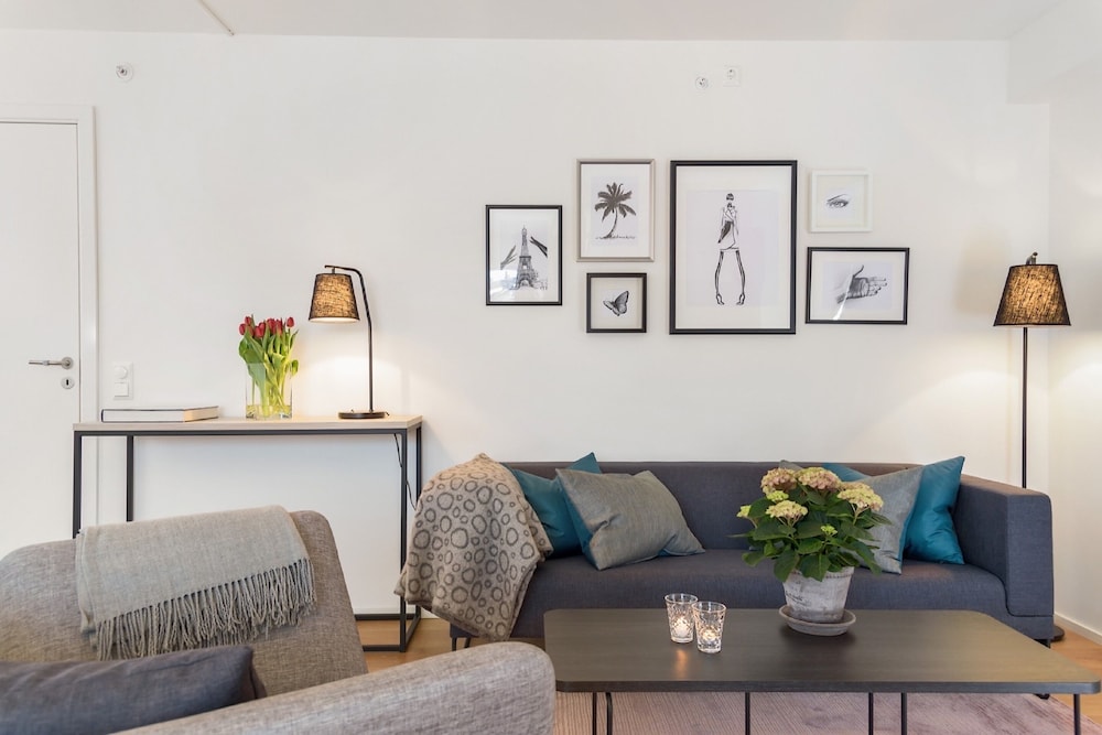 Business Apartment, 2 Bedrooms, Balcony photo 3