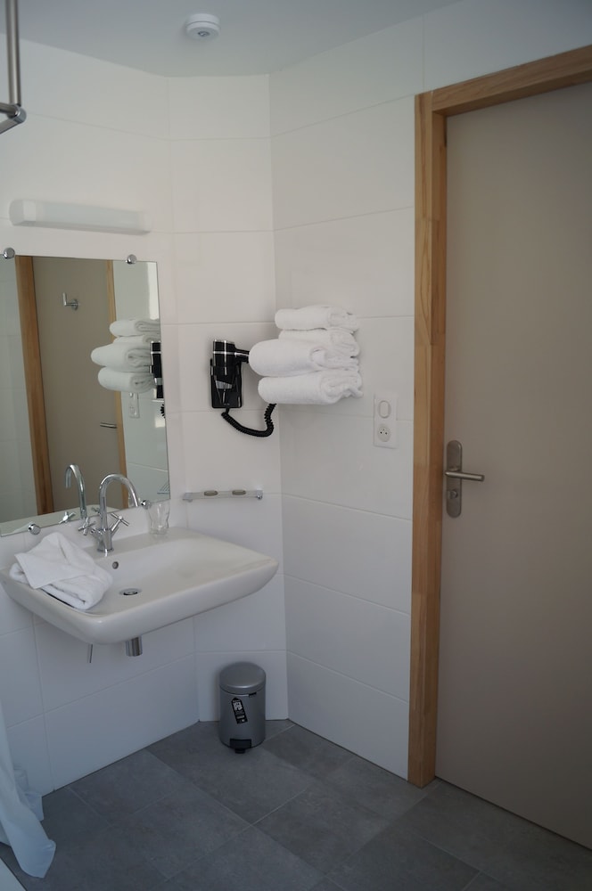 Double Room (vue Eglise PMR) - Photo 6
