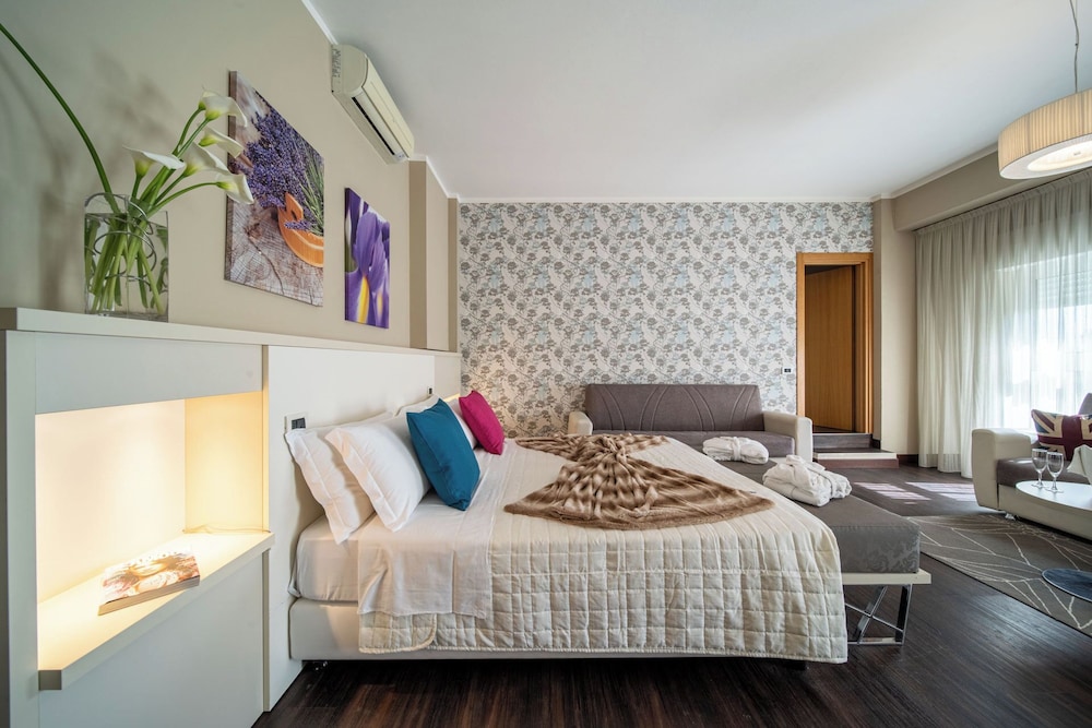 Junior Double Room photo 1