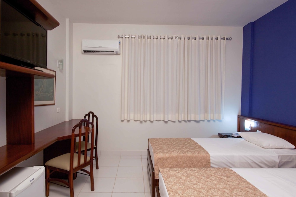 Superior Triple Room photo 2