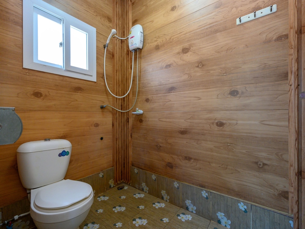 Cottage Room - Photo 4