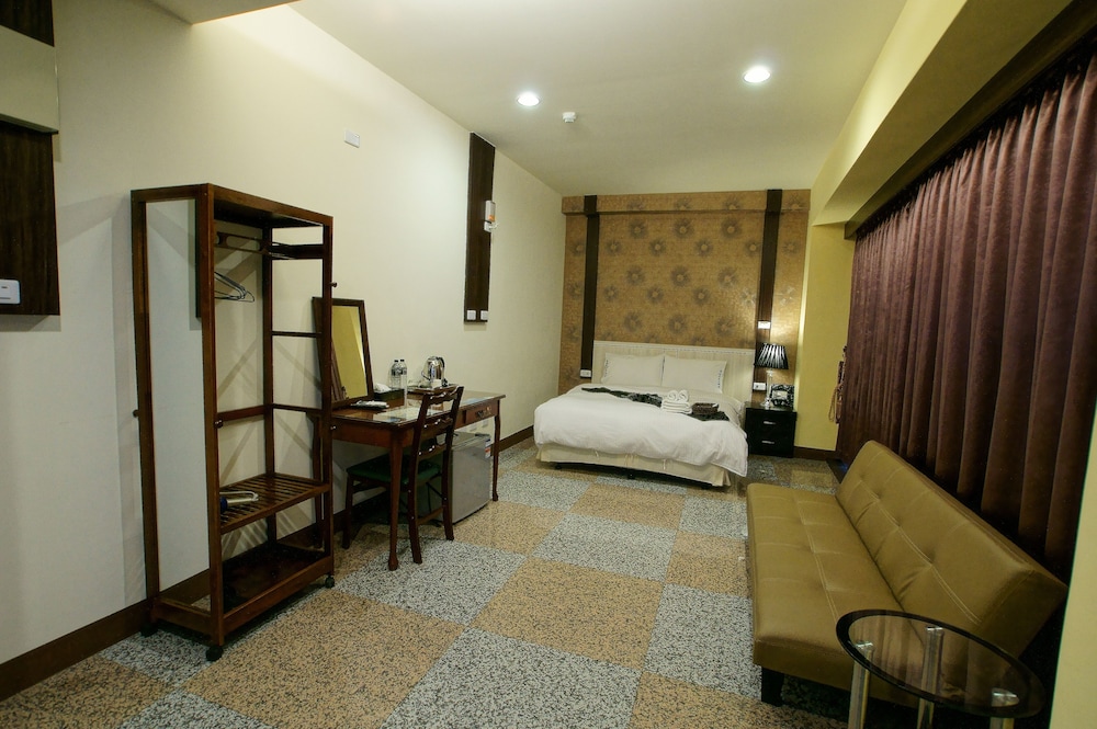 Deluxe Double Room photo 2