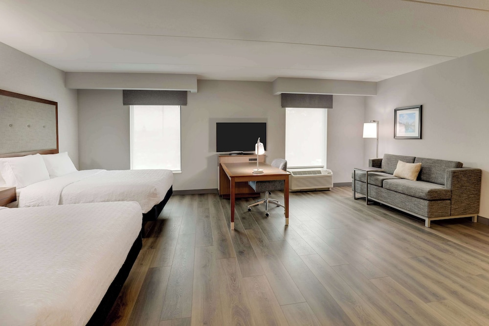 Studio, 2 Queen Beds, Accessible (Hearing) photo 3