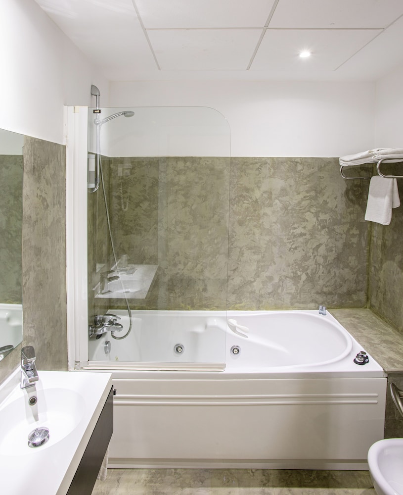 Superior Double Room - Photo 6