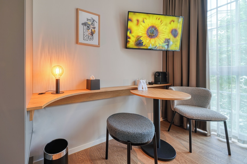 INA Boutique Hannover-Linden - Digital Adgang, Billede 4