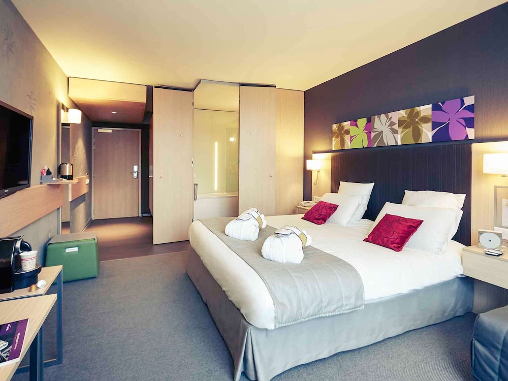 Privilege, Standard Room, 1 Double Bed with Sofa bed photo 2