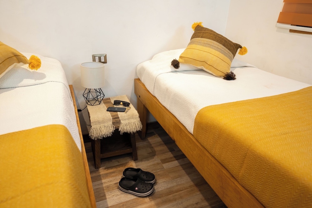 Standard Triple Room - Photo 3